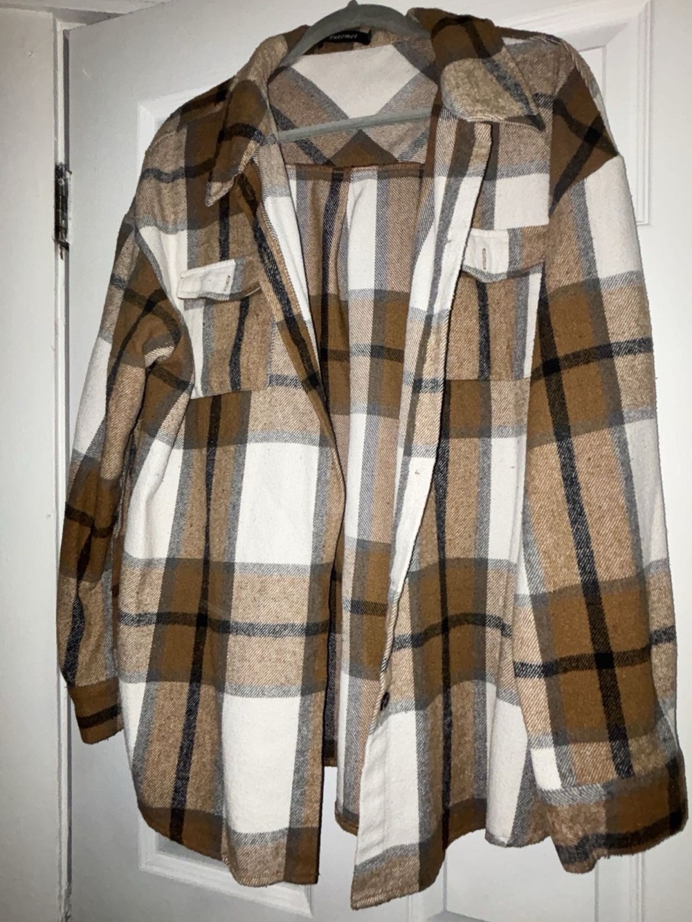 Amazon Essentials Cream, Brown & Black Plaid Button-Down Shacket